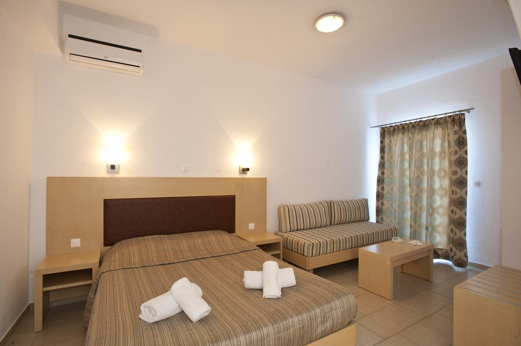 Anna-Maria Mykonos Hotel Glásztrosz Szoba fotó